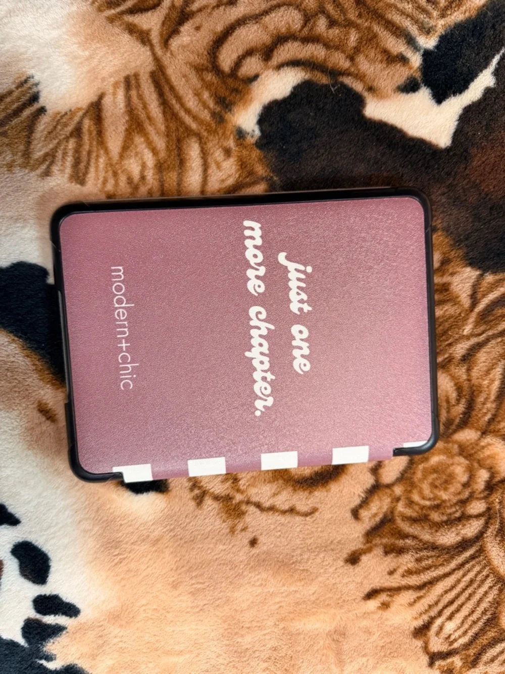 N/A compact clamshell